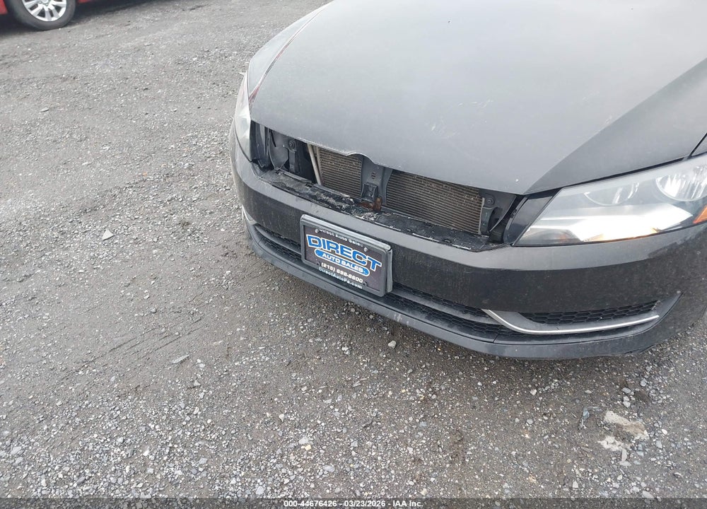 2013 VOLKSWAGEN PASSAT 2.5L SE VIN: 1VWBP7A39DC122041