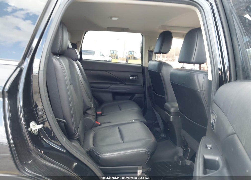2017 MITSUBISHI OUTLANDER SEL VIN: JA4AD3A37HZ029984