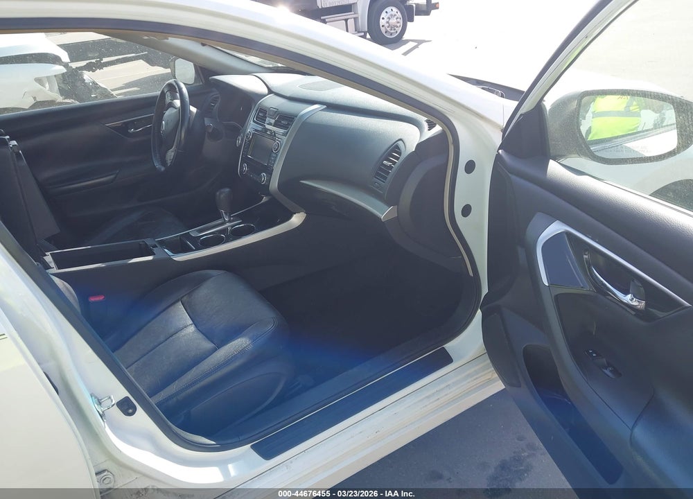 2013 NISSAN ALTIMA 2.5 SV VIN: 1N4AL3AP1DC251547