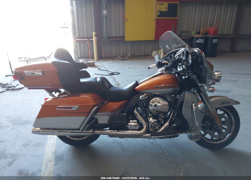 2014 HARLEY-DAVIDSON FLHTK ELECTRA GLIDE ULTRA LTD VIN: 1HD1KEL16EB648694