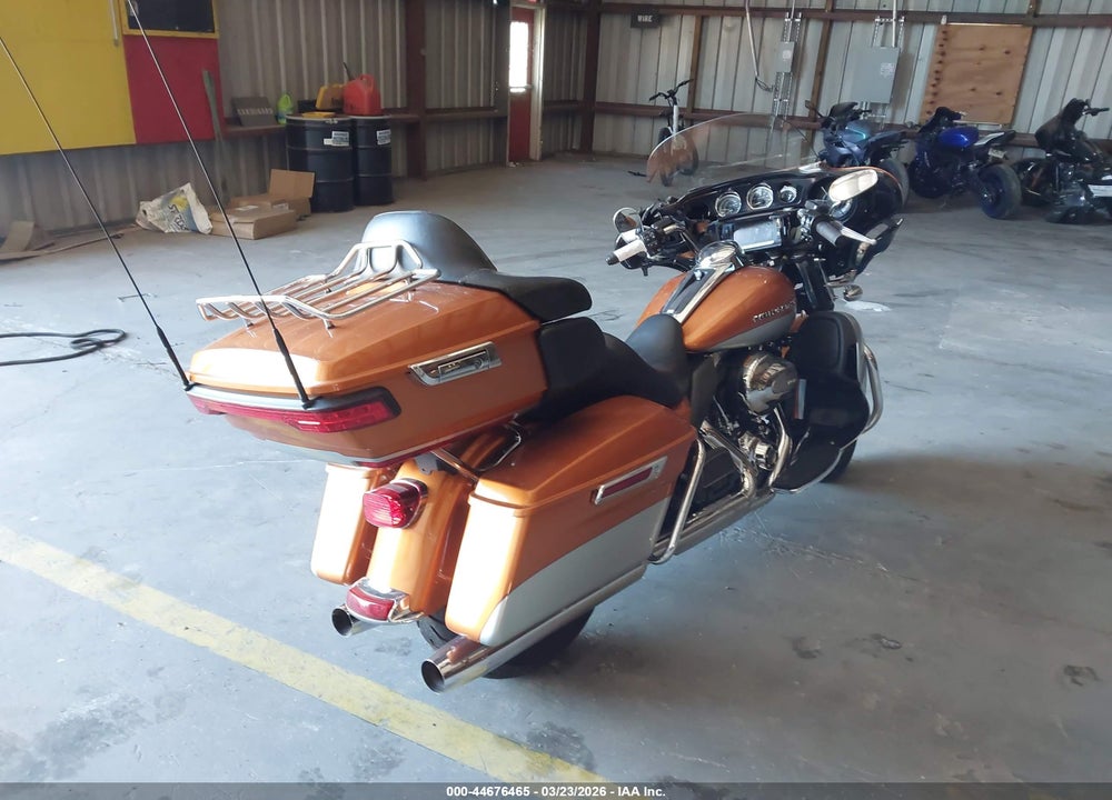 2014 HARLEY-DAVIDSON FLHTK ELECTRA GLIDE ULTRA LTD VIN: 1HD1KEL16EB648694
