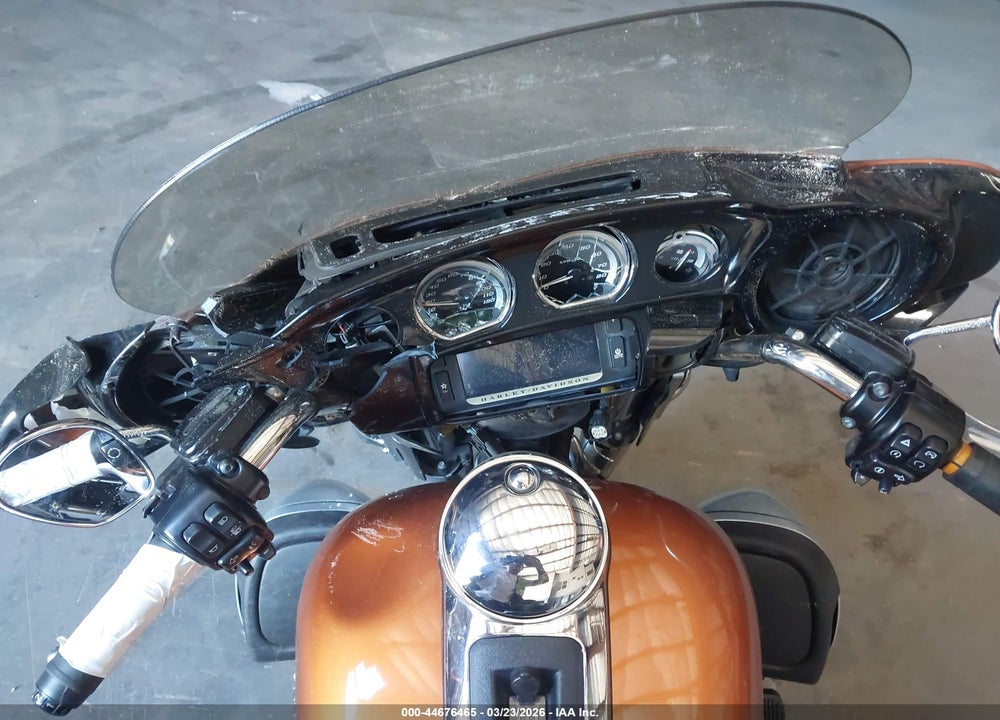 2014 HARLEY-DAVIDSON FLHTK ELECTRA GLIDE ULTRA LTD VIN: 1HD1KEL16EB648694