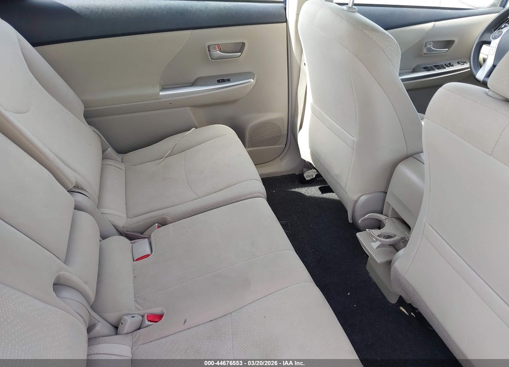 2013 TOYOTA PRIUS V THREE VIN: JTDZN3EU9D3220053