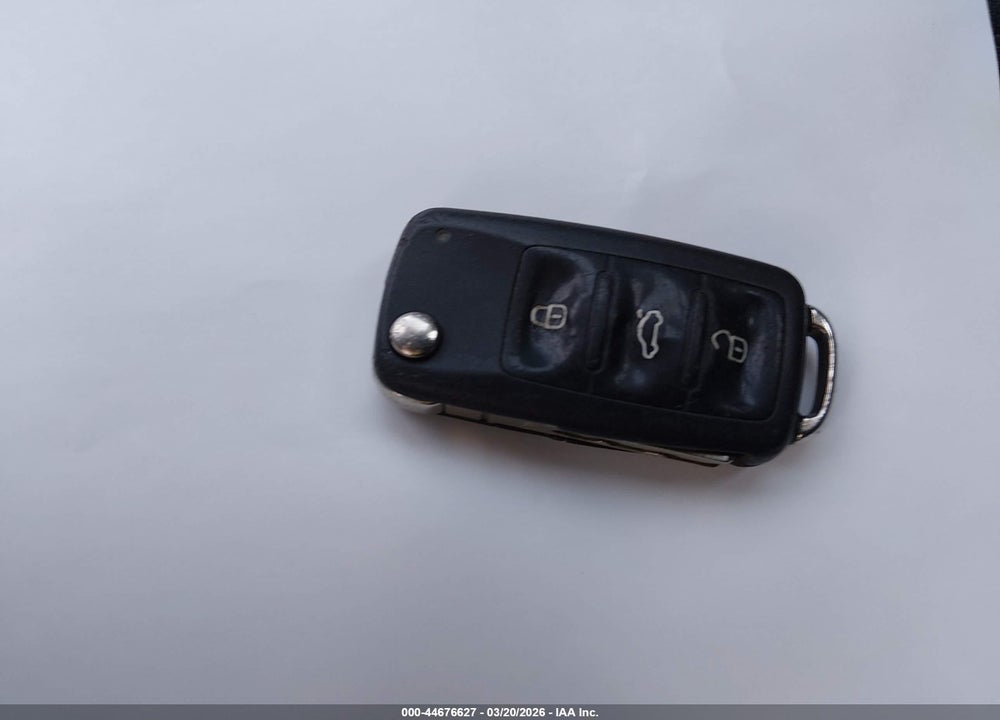 2015 VOLKSWAGEN JETTA 1.8T SE VIN: 3VWD17AJXFM356926