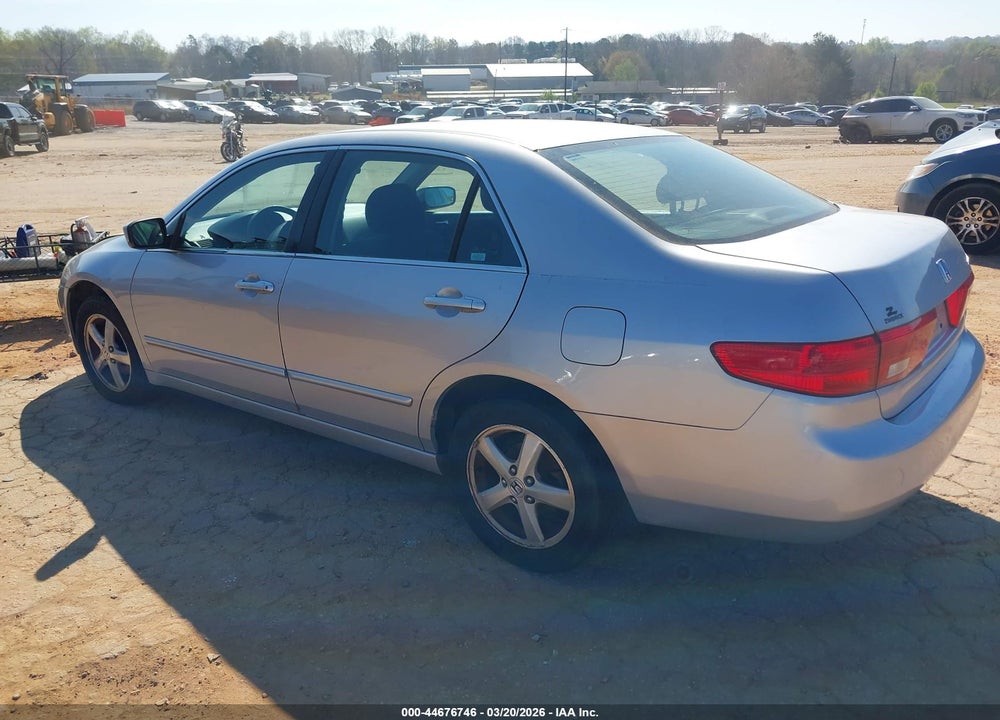 2005 HONDA ACCORD 2.4 EX VIN: 1HGCM567X5A176382