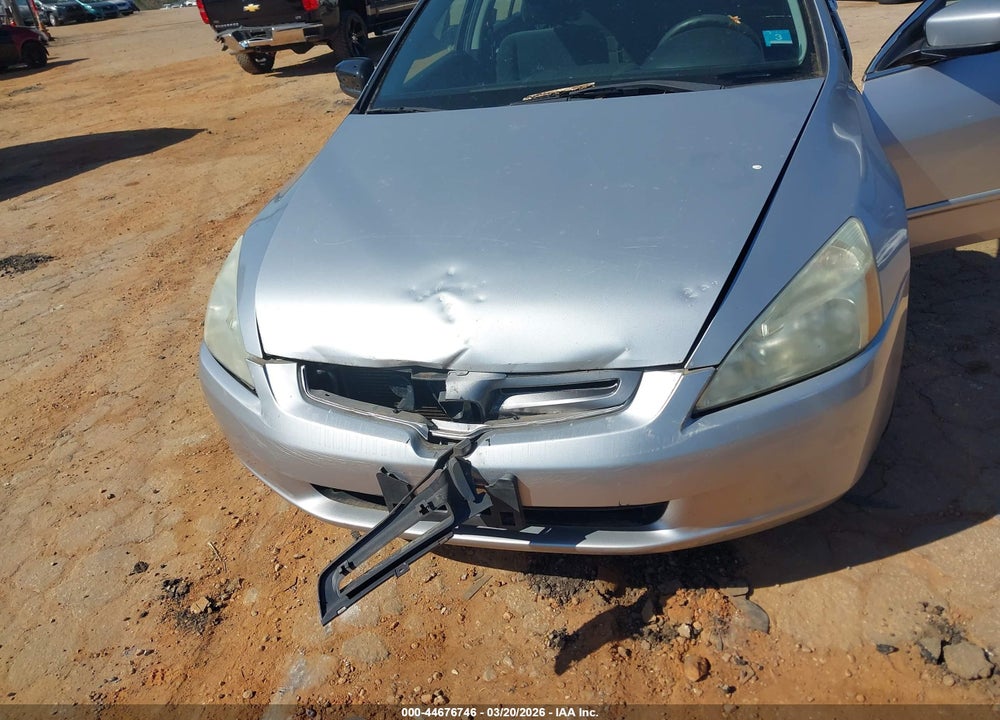 2005 HONDA ACCORD 2.4 EX VIN: 1HGCM567X5A176382