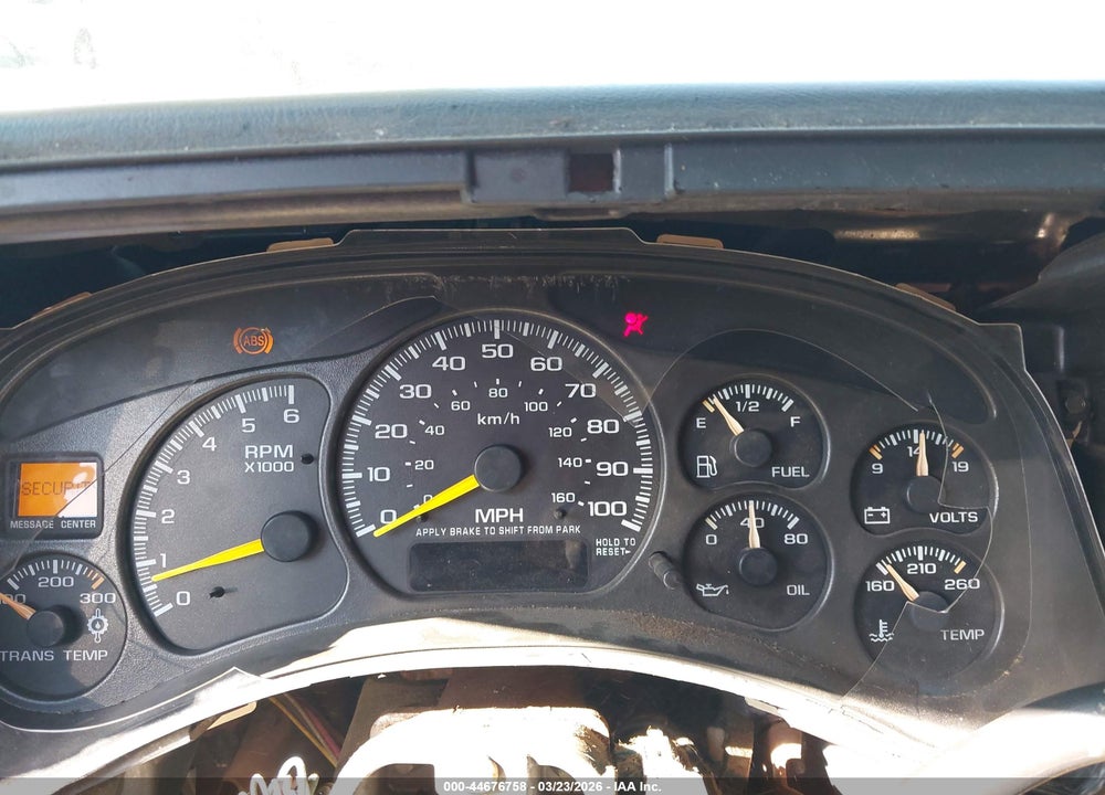 2002 CHEVROLET SUBURBAN 1500 LS VIN: 1GNFK16Z32J132836