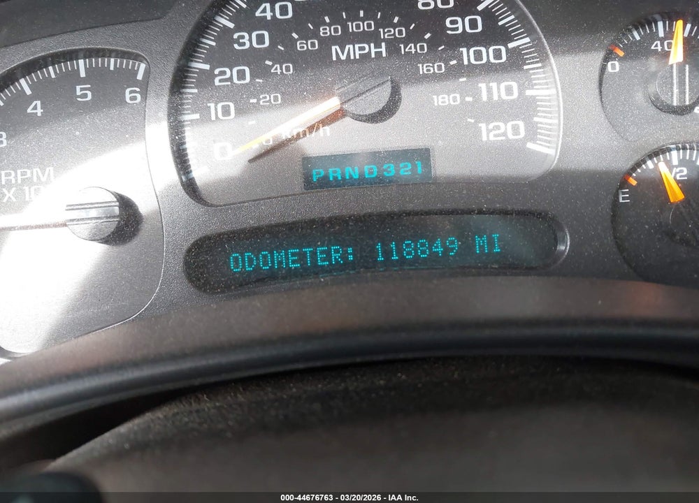 2003 CHEVROLET SUBURBAN 1500 LS VIN: 1GNFK16Z63R307678
