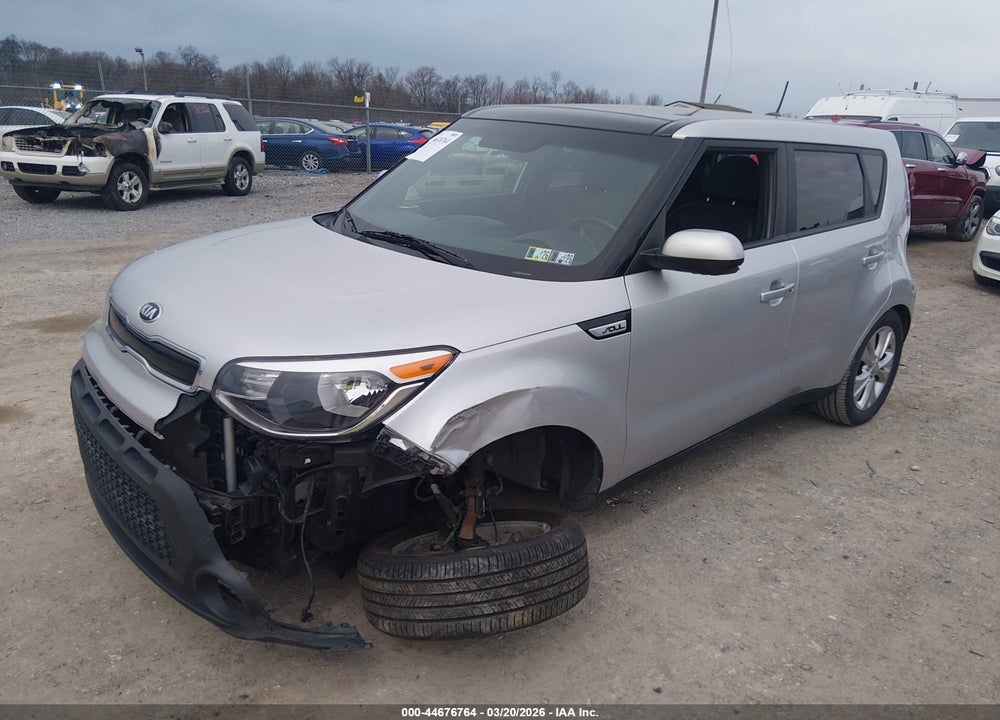 2015 KIA SOUL + VIN: KNDJP3A5XF7772209