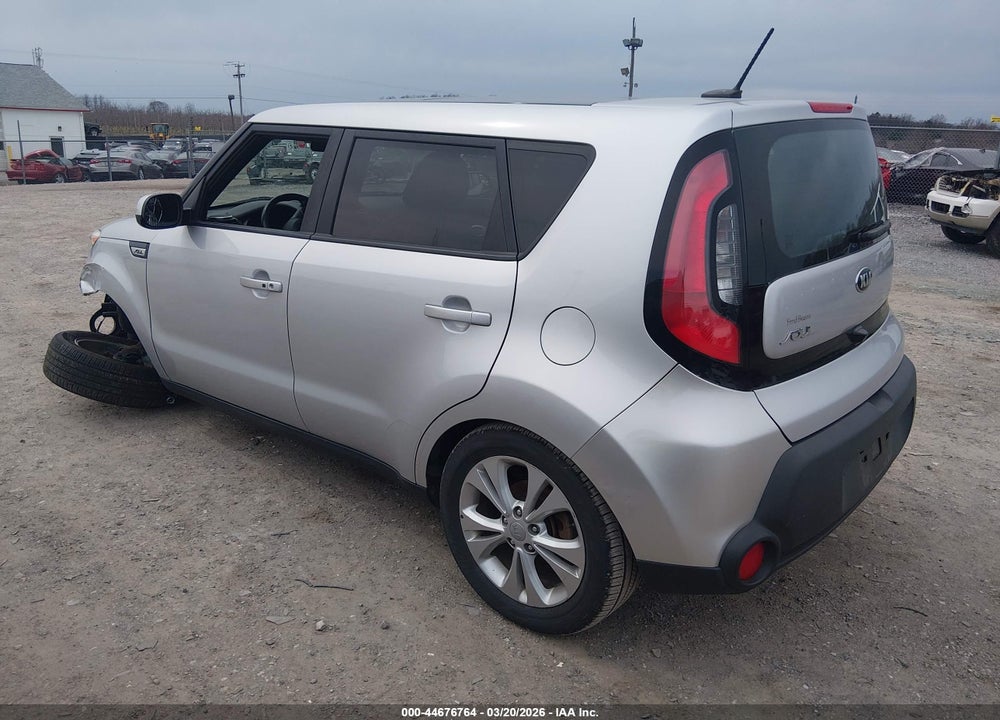 2015 KIA SOUL + VIN: KNDJP3A5XF7772209