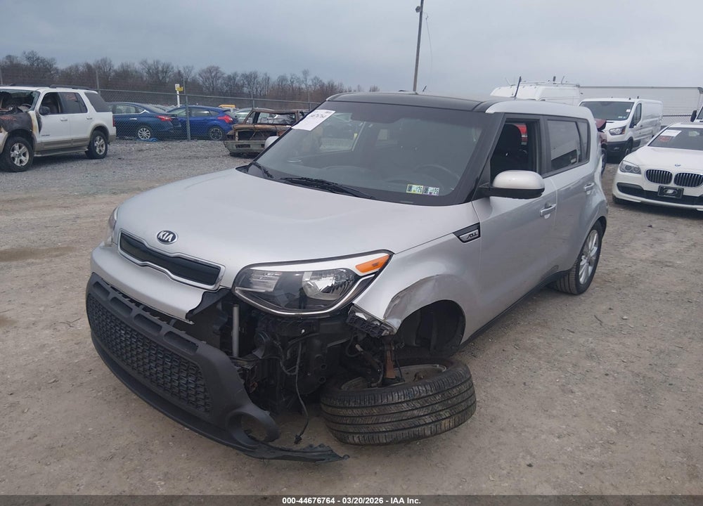 2015 KIA SOUL + VIN: KNDJP3A5XF7772209