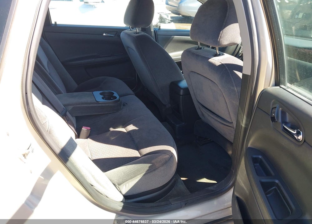 2011 CHEVROLET IMPALA LT VIN: 2G1WG5EK4B1261371