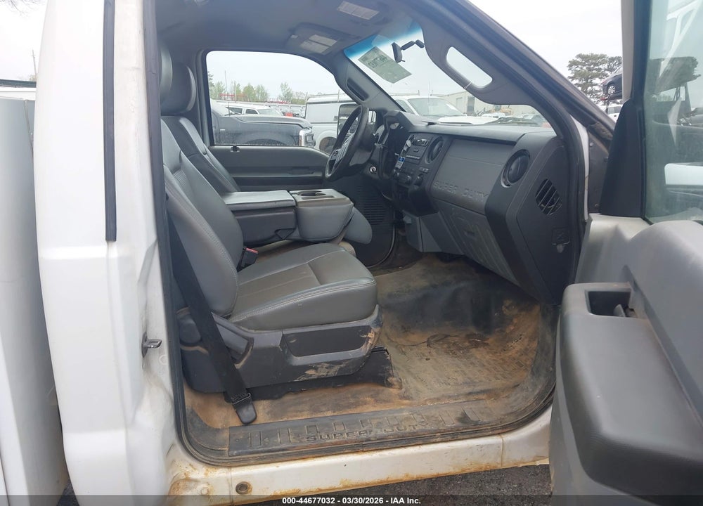 2014 FORD F-250 XL VIN: 1FTBF2A69EEB57302