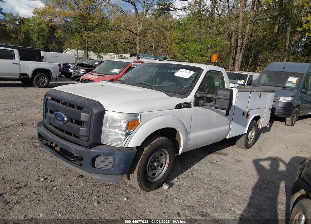 2014 FORD F-250 XL VIN: 1FTBF2A69EEB57302