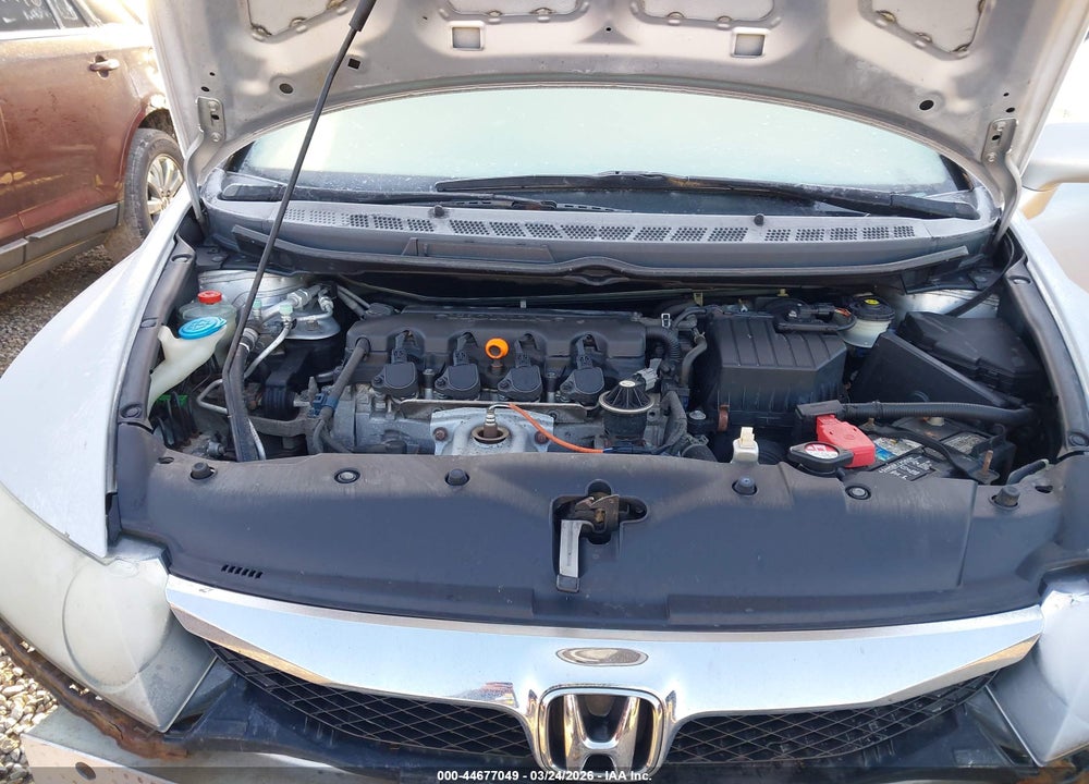 2010 HONDA CIVIC LX VIN: 19XFA1F59AE037959