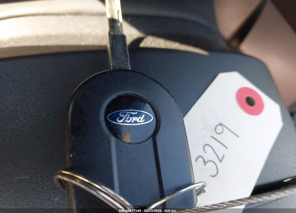 2018 FORD ESCAPE SEL VIN: 1FMCU9HD4JUC33219