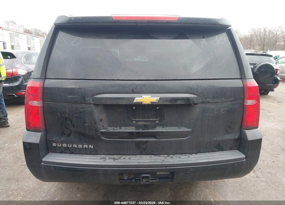 2019 CHEVROLET SUBURBAN LT VIN: 1GNSKHKC6KR212867