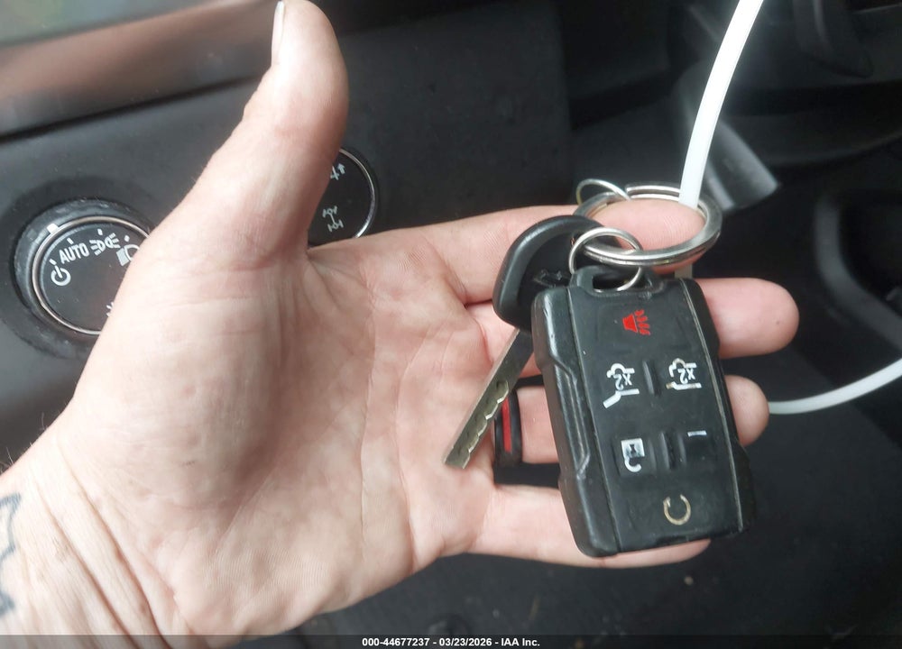 2019 CHEVROLET SUBURBAN LT VIN: 1GNSKHKC6KR212867