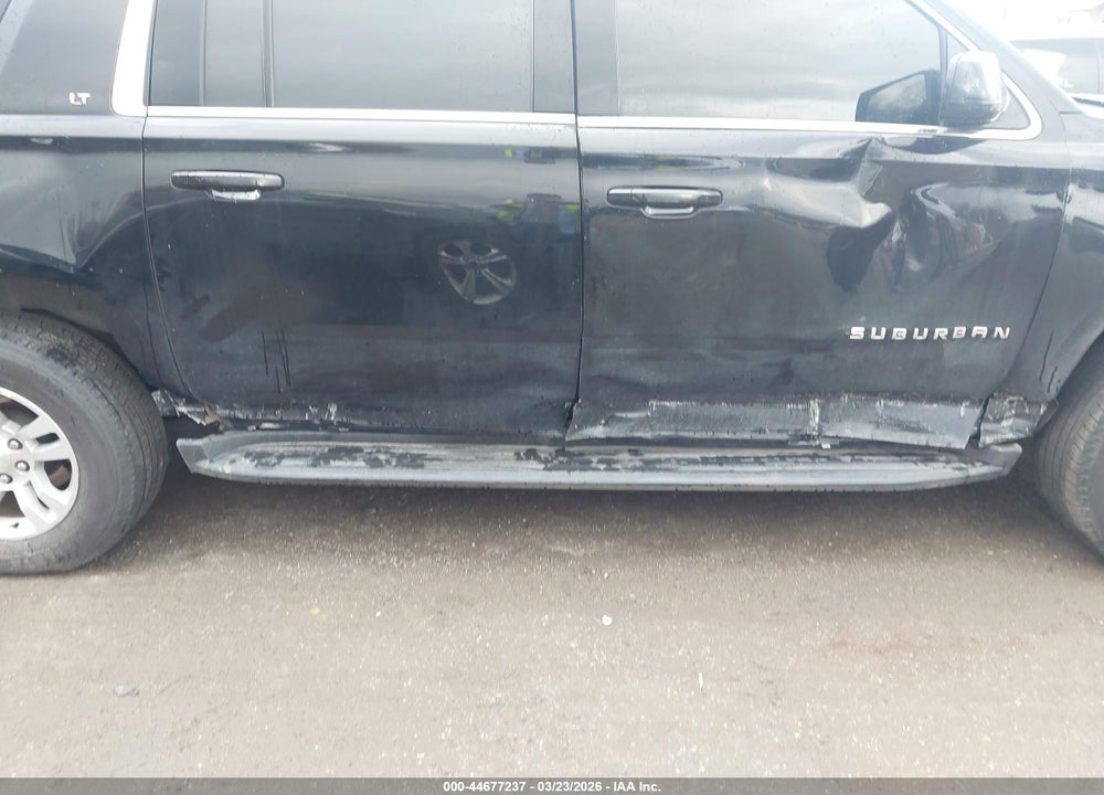 2019 CHEVROLET SUBURBAN LT VIN: 1GNSKHKC6KR212867