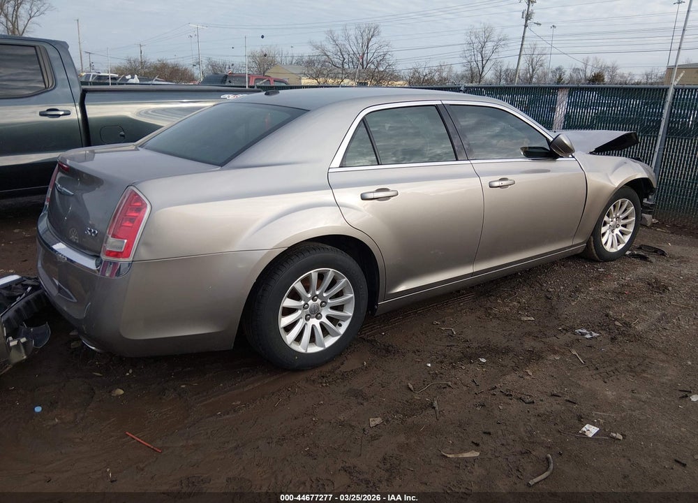 2014 CHRYSLER 300 VIN: 2C3CCAAG3EH255402