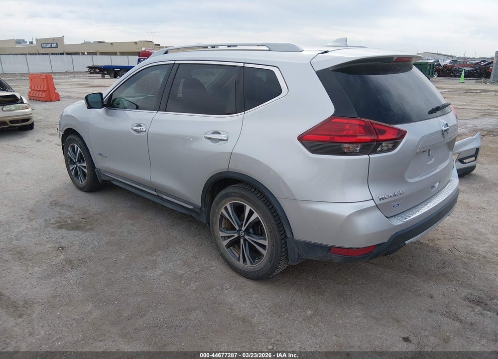 2017 NISSAN ROGUE HYBRID SL VIN: 5N1ET2MT3HC794835