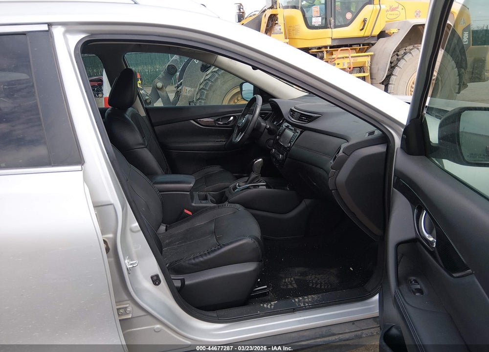 2017 NISSAN ROGUE HYBRID SL VIN: 5N1ET2MT3HC794835