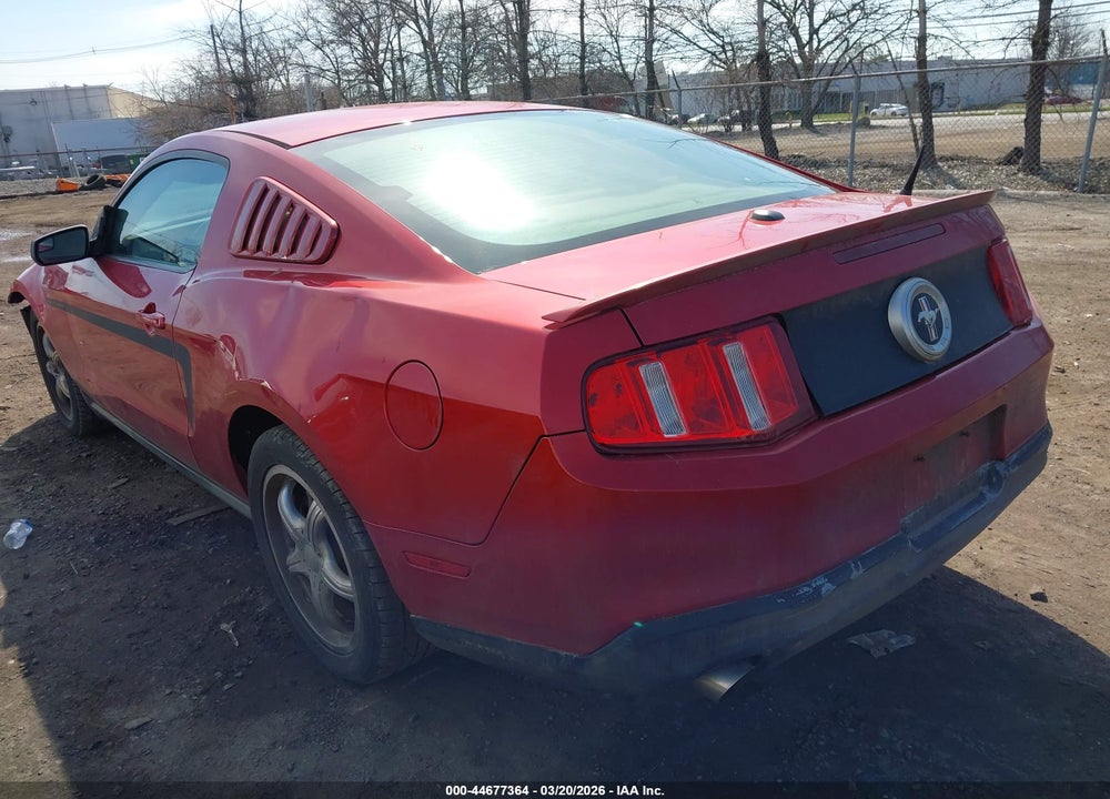 2011 FORD MUSTANG V6 PREMIUM VIN: 1ZVBP8AM0B5119609
