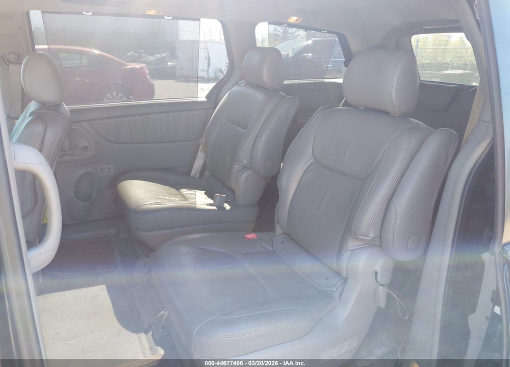 2005 TOYOTA SIENNA XLE LIMITED VIN: 5TDZA22C75S377243