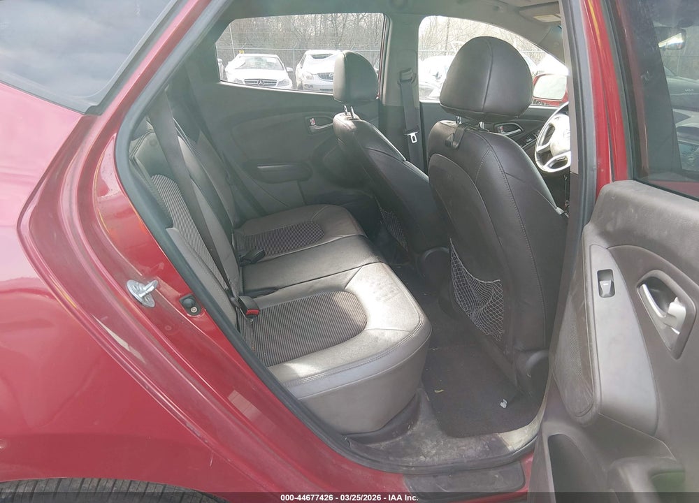 2013 HYUNDAI TUCSON GLS VIN: KM8JU3AC8DU587206