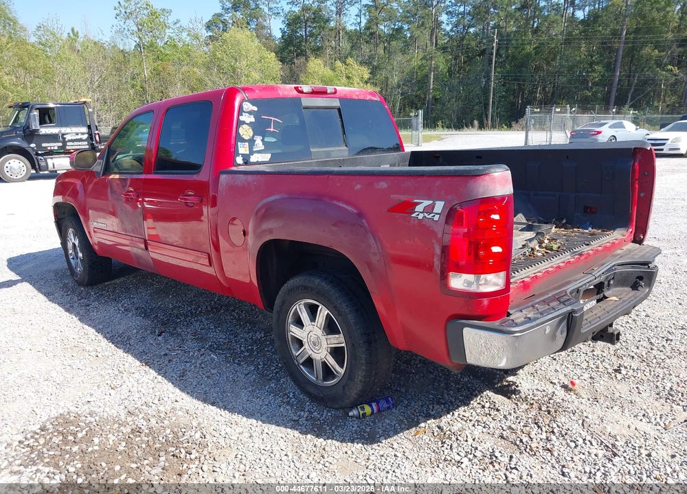 2007 GMC SIERRA 1500 SLT VIN: 2GTEK13M371672508