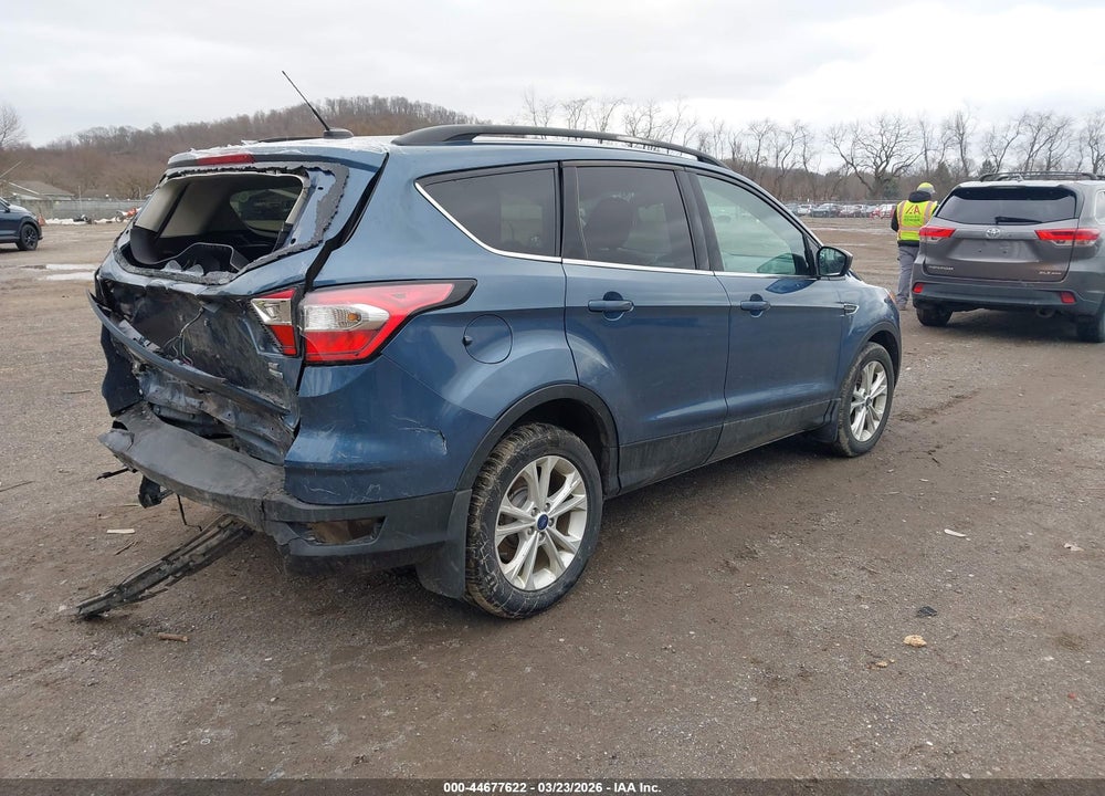 2018 FORD ESCAPE SE VIN: 1FMCU9GD9JUC45898