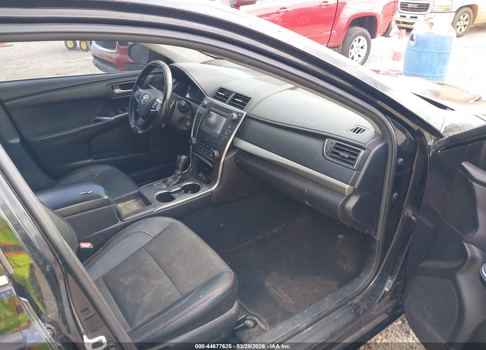 2016 TOYOTA CAMRY SE VIN: 4T1BF1FK7GU184678