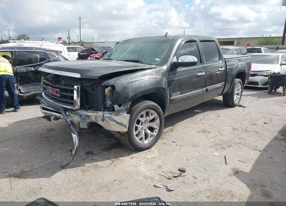 2010 GMC SIERRA 1500 SLE VIN: 3GTRCVE03AG209105