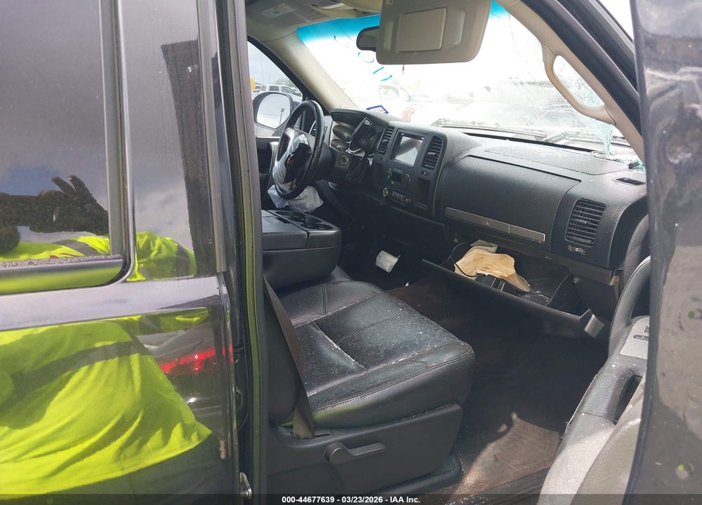 2010 GMC SIERRA 1500 SLE VIN: 3GTRCVE03AG209105