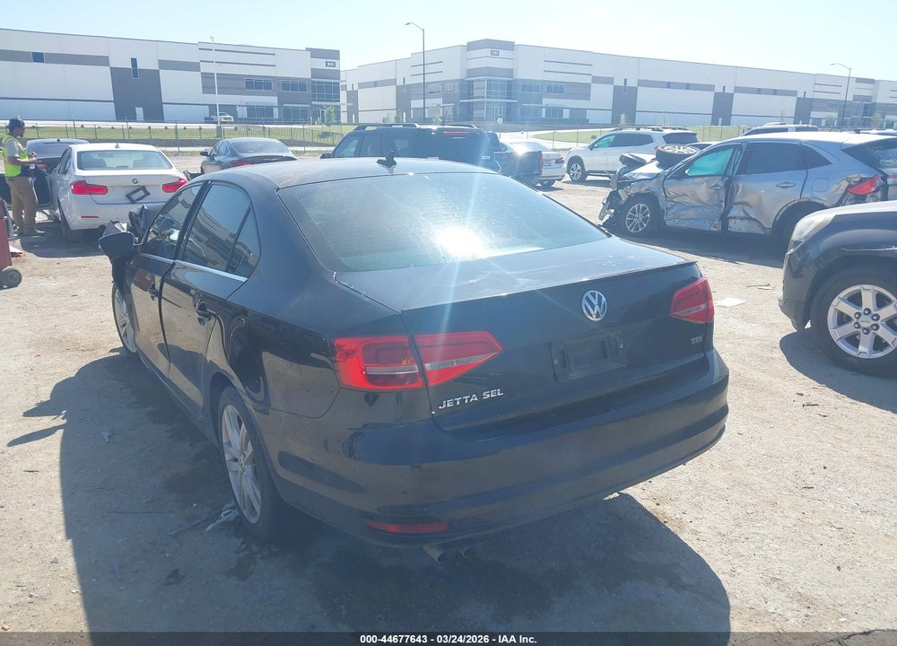 2015 VOLKSWAGEN JETTA 2.0L TDI SEL VIN: 3VWLA7AJ8FM203845