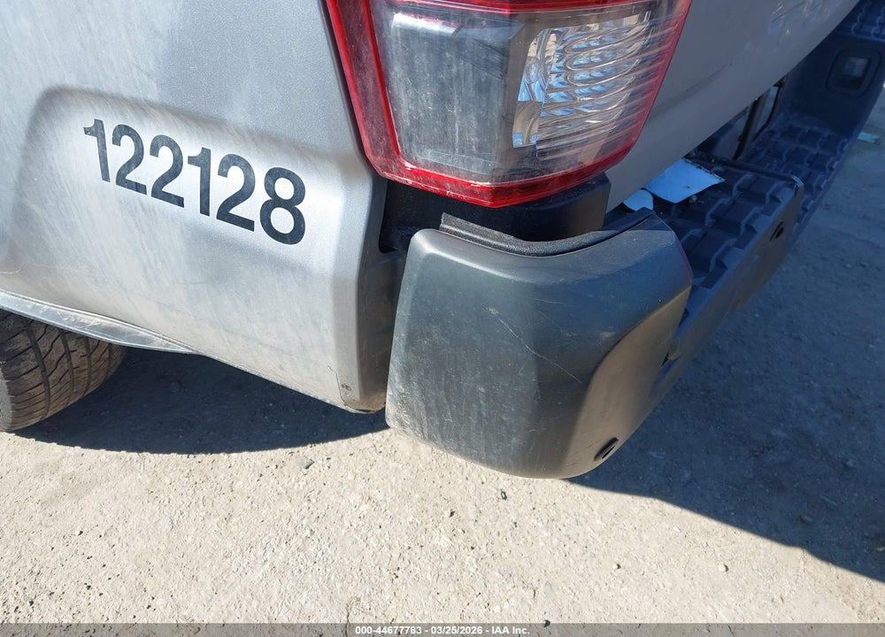 2019 TOYOTA TACOMA SR VIN: 5TFRX5GN0KX142201