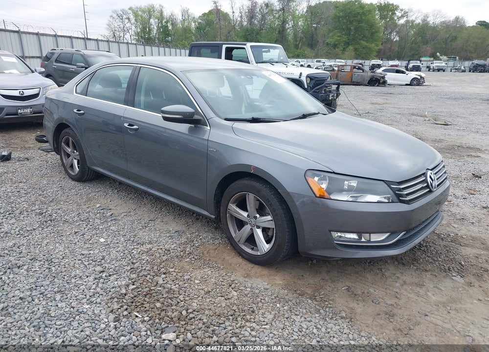 2015 VOLKSWAGEN PASSAT 1.8T LIMITED EDITION VIN: 1VWAT7A36FC103117