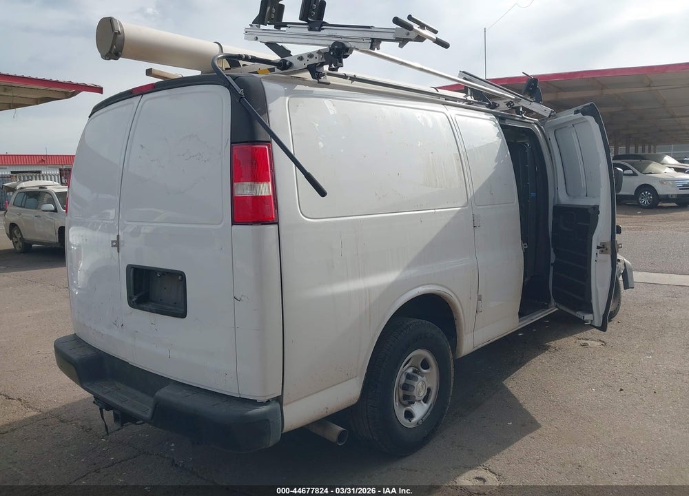 2022 CHEVROLET EXPRESS CARGO RWD 2500 REGULAR WHEELBASE WT VIN: 1GCWGAFP1N1270257
