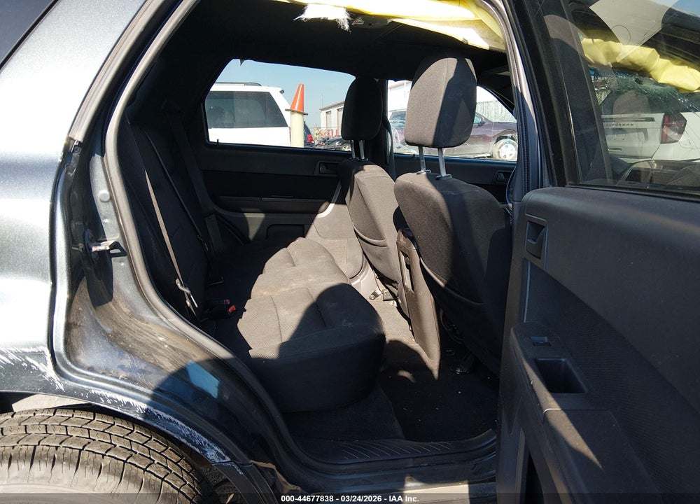 2009 FORD ESCAPE XLT VIN: 1FMCU03G59KA65319