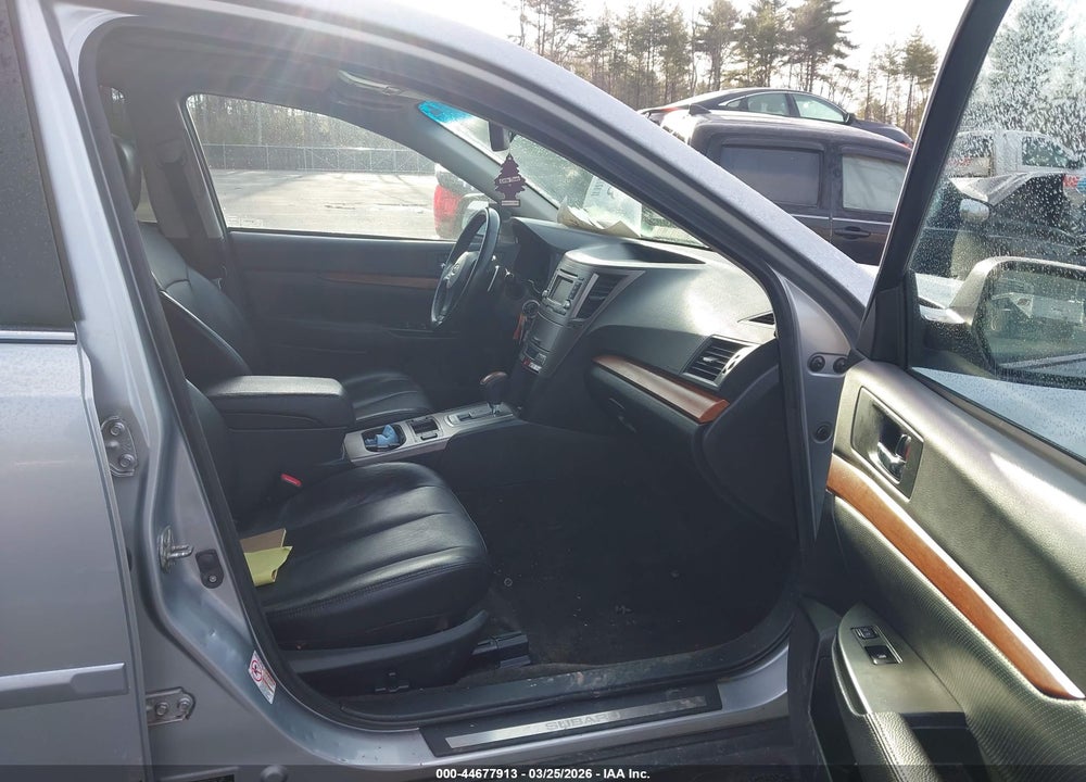 2013 SUBARU OUTBACK 2.5I LIMITED VIN: 4S4BRBKC2D3213369