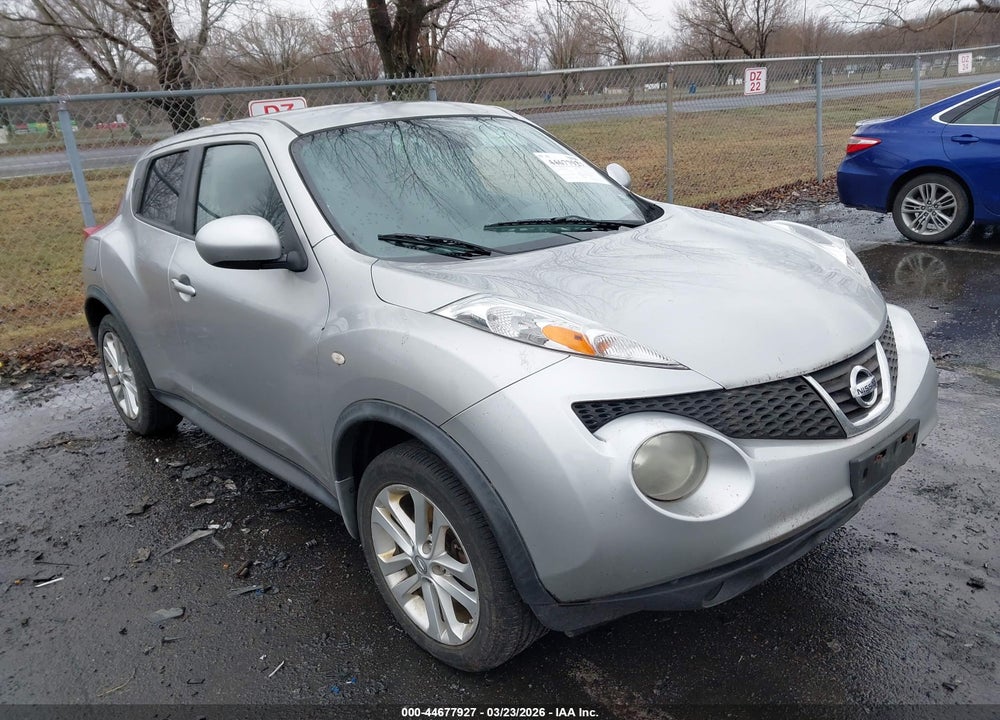 2011 NISSAN JUKE S VIN: JN8AF5MR5BT000560