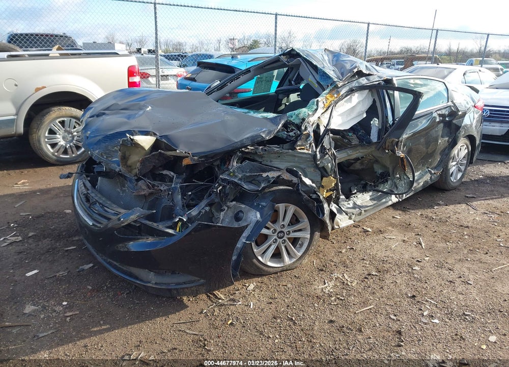 2014 HYUNDAI SONATA GLS VIN: 5NPEB4AC8EH934739