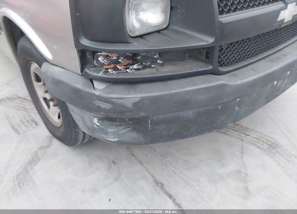 2003 CHEVROLET EXPRESS VIN: 1GCHG39U431172147
