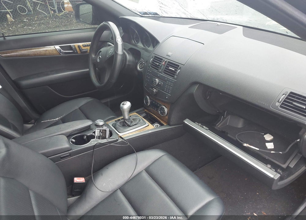 2009 MERCEDES-BENZ C 350 SPORT VIN: WDDGF56X19R057353