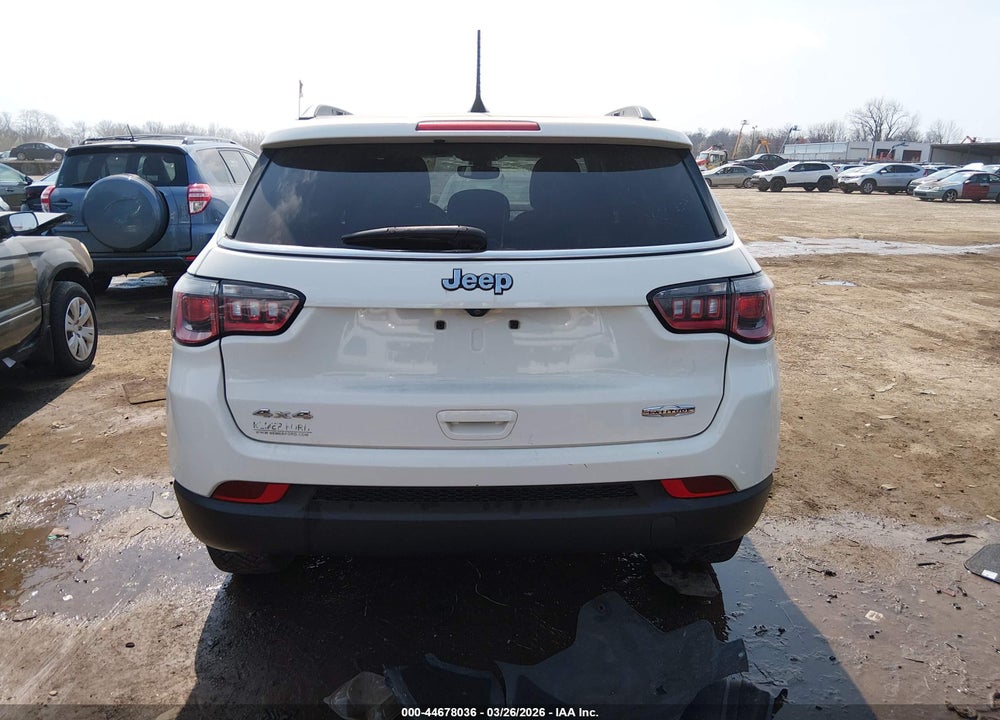 2020 JEEP COMPASS LATITUDE 4X4 VIN: 3C4NJDBBXLT173556