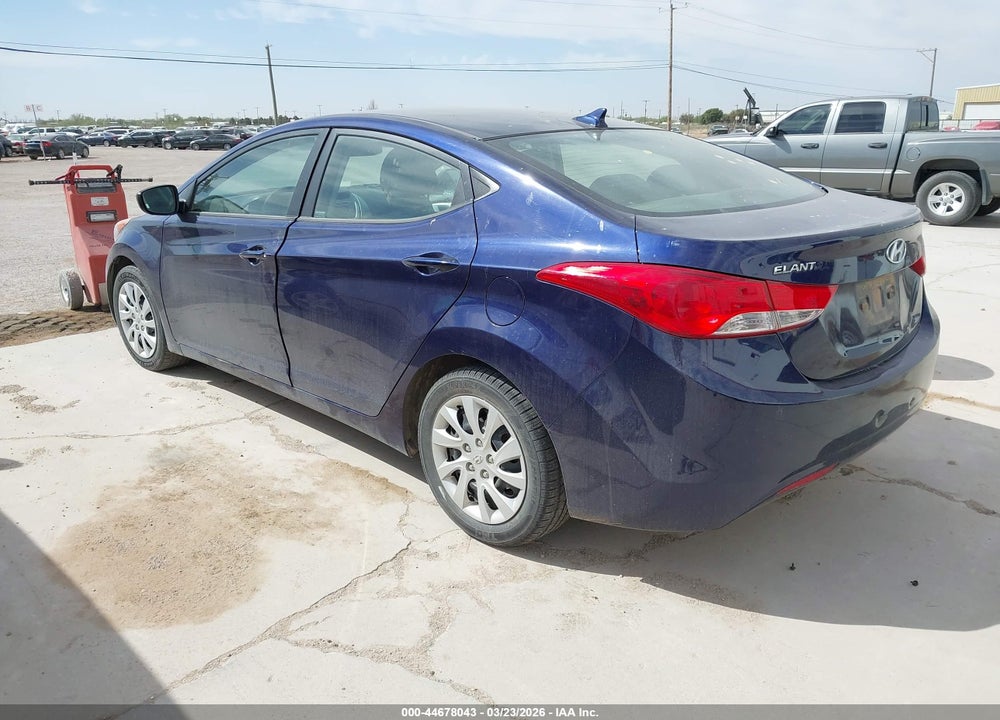 2012 HYUNDAI ELANTRA GLS VIN: 5NPDH4AE9CH062497