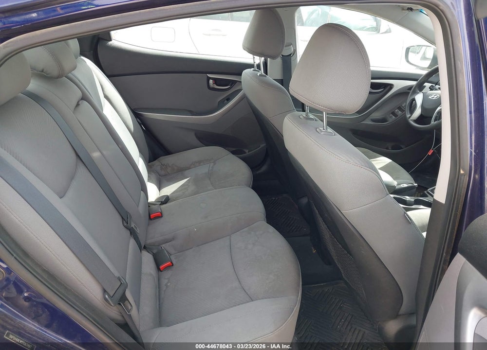 2012 HYUNDAI ELANTRA GLS VIN: 5NPDH4AE9CH062497