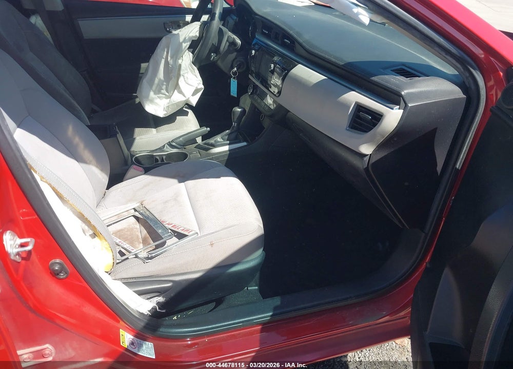 2015 TOYOTA COROLLA LE VIN: 5YFBURHEXFP230029