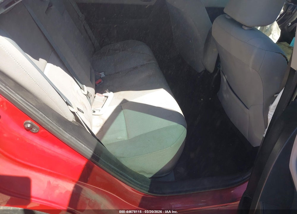2015 TOYOTA COROLLA LE VIN: 5YFBURHEXFP230029