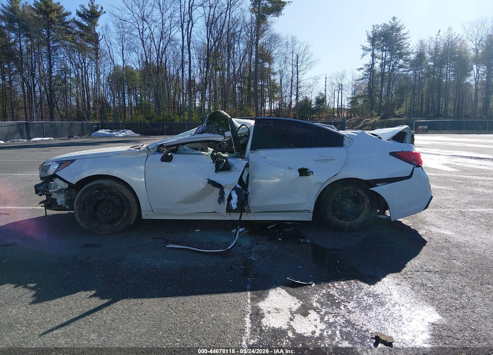 2018 SUBARU LEGACY 2.5I VIN: 4S3BNAA67J3015453